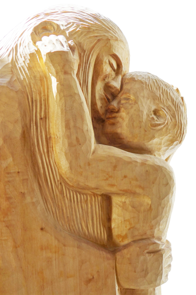 Koptisches Kloster Höxter Brenkhausen S.E. Bischof Anba Damian Ausstellung Holzskulpturen "Mutter und Kind" von Gunter Schmidt-Riedig | Foto: Jennifer Peppler