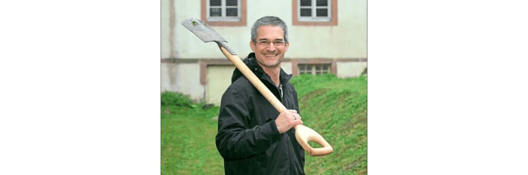 2026-10-23_WB-LEADER-Innenhof wird wachgeküsst-02
